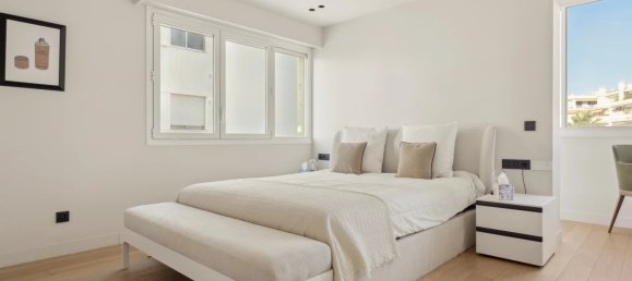 3 bedrooms Apartment in Cannes, France No. 2045 15