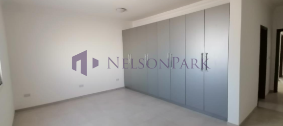 4 bedrooms Villa in Doha, Qatar No. 2215 5