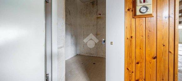 Lagerhaus in Monteforte d'Alpone, Italy 700m², Nr. 54708 16