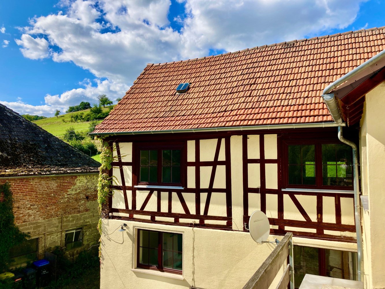 8 rooms House in Saale-Holzland, Germany No. 203222