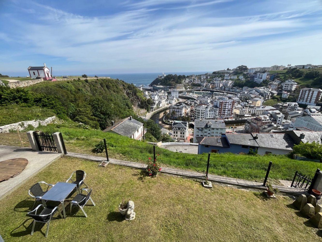 Grundstück in Luarca, Spain, Nr. 164469