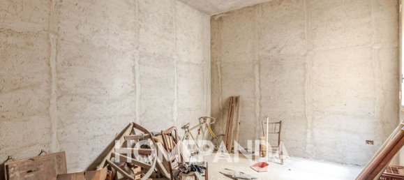 9 rooms House in Solarino, Italy No. 281220 27