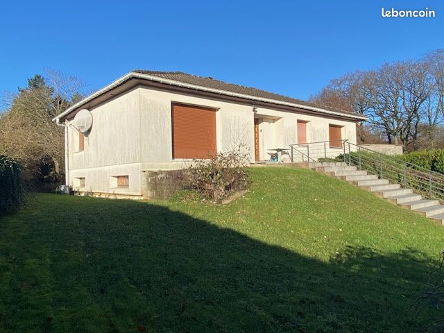 Casa de 3 dormitorios en Entrange, France No. 46841