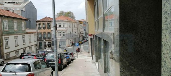 Офис 197м² в Порту, Португалия № 63791 6