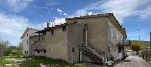 Edifício em Tito, Italy 348 m² N.º 256862 4