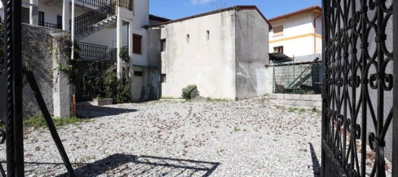 2 Schlafzimmer Wohnung in Udine, Italy, Nr. 14413 25