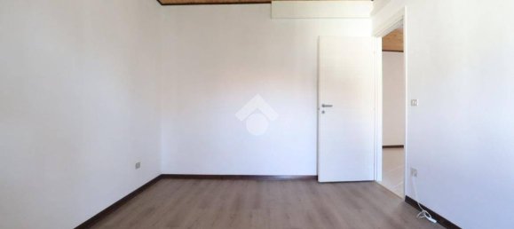 2 Schlafzimmer Wohnung in Udine, Italy, Nr. 14413 15