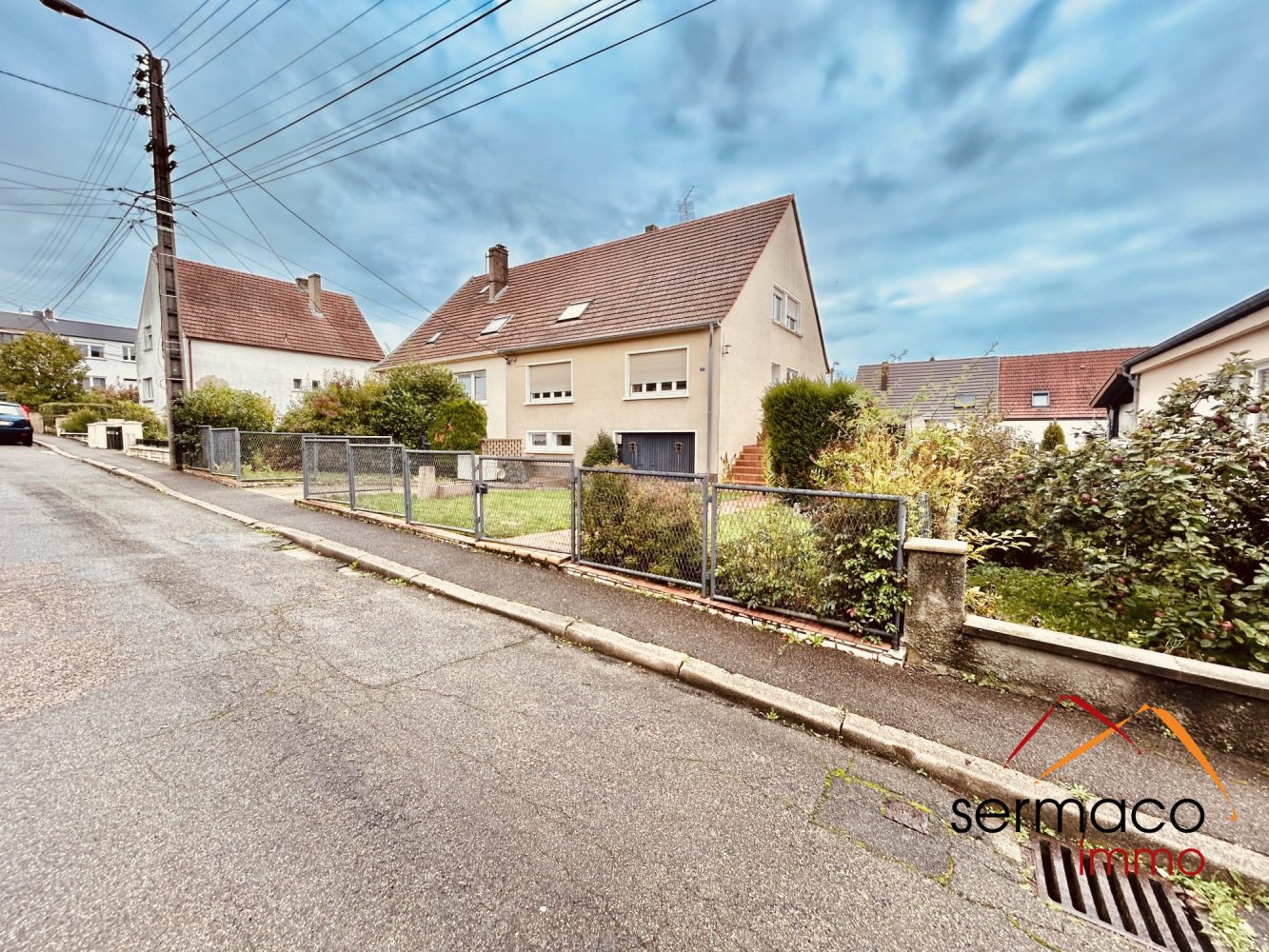 Дом с 6 спальнями в Саргёмин, Франция № 219358