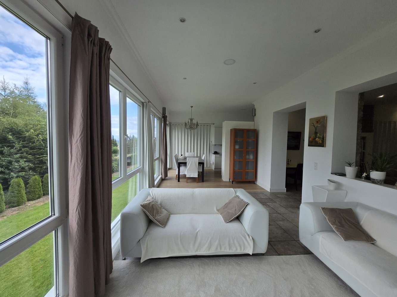 4 bedrooms Apartment in Hanover, Germany No. 260226