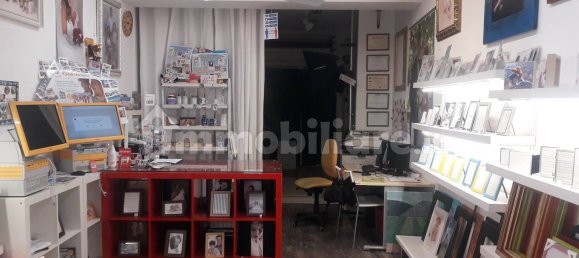 2-Zimmer Gewerbliche Immobilie in Crema, Italy, Nr. 2666 2