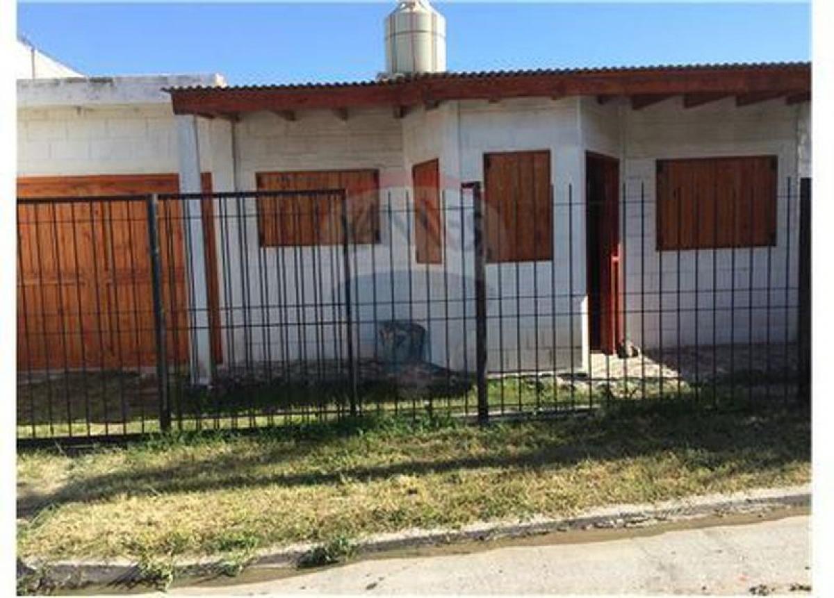 2 bedrooms House in Cordoba, Argentina No. 52184