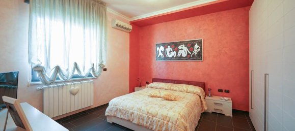 4 rooms Apartment in Palo del Colle, Italy No. 43364 10
