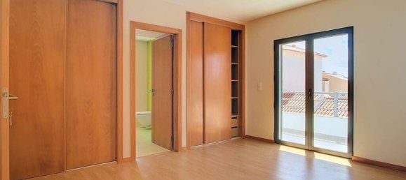 4 bedrooms House in Torres Vedras, Portugal No. 136452 17