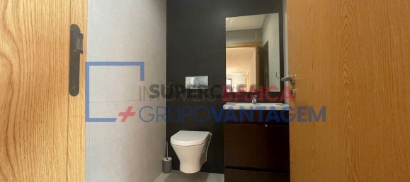 3 Schlafzimmer Doppelhaus in Barreiro, Portugal, Nr. 209769 6