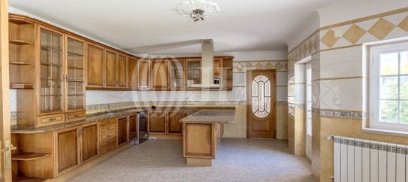 7 Schlafzimmer Haus in Corroios, Portugal, Nr. 222113 8