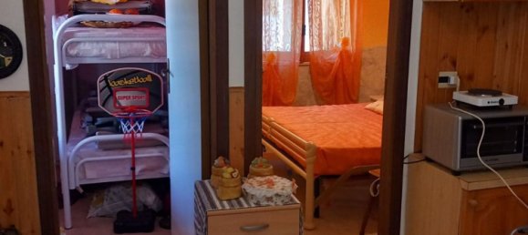 3 Schlafzimmer Haus in Galluccio, Italy, Nr. 325699 6