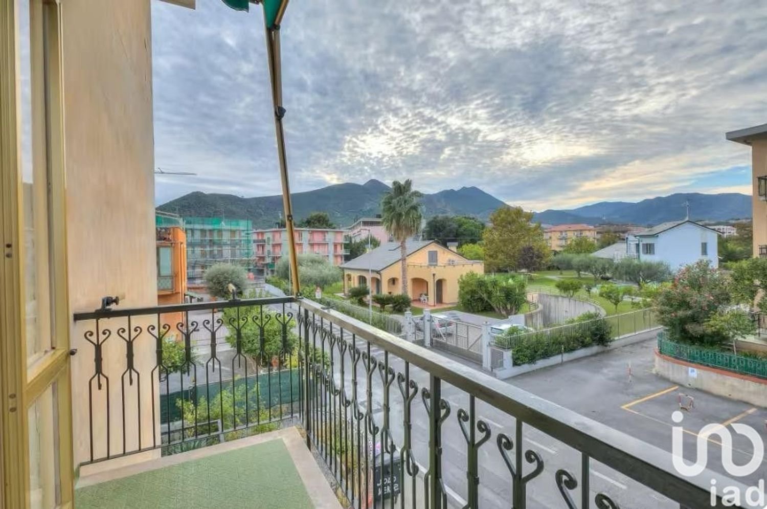 2 Schlafzimmer Wohnung in Loano, Italy, Nr. 349338