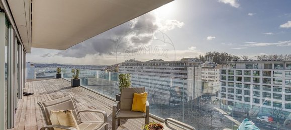 3 Schlafzimmer Penthouse in Porto, Portugal, Nr. 196730 12