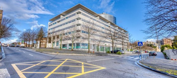 3 Schlafzimmer Penthouse in Porto, Portugal, Nr. 196730 4
