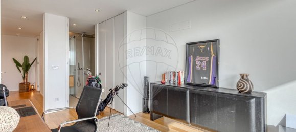 3 Schlafzimmer Penthouse in Porto, Portugal, Nr. 196730 32