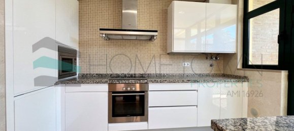 4 bedrooms House in Quarteira, Portugal No. 131460 4