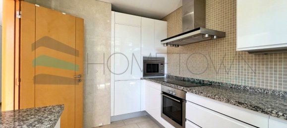 4 bedrooms House in Quarteira, Portugal No. 131460 9