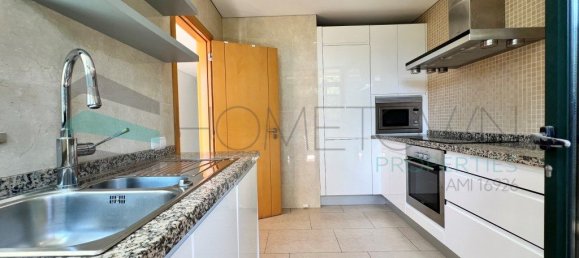 4 bedrooms House in Quarteira, Portugal No. 131460 8