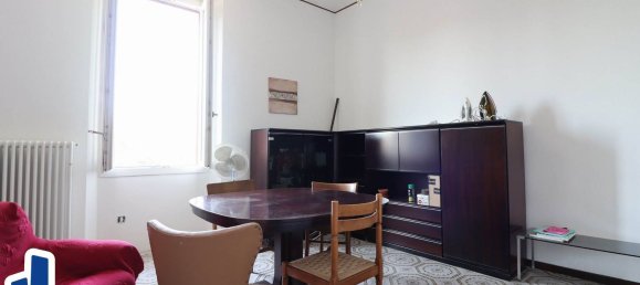 4 Schlafzimmer Wohnung in Bologna, Italy, Nr. 346745 7
