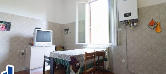 4 Schlafzimmer Wohnung in Bologna, Italy, Nr. 346745 12