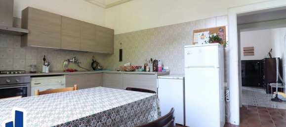 4 Schlafzimmer Wohnung in Bologna, Italy, Nr. 346745 10