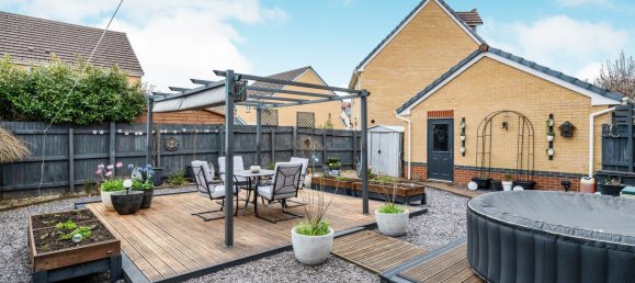  House in Swansea, United Kingdom No. 1916 14