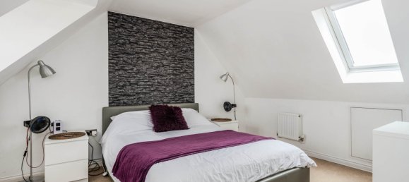  House in Swansea, United Kingdom No. 1916 10