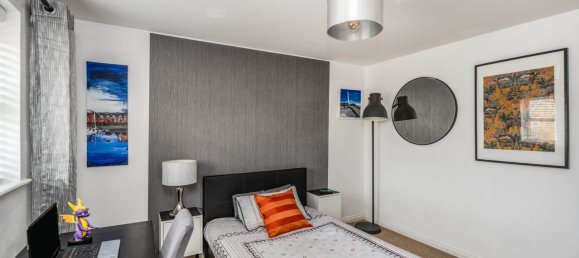  House in Swansea, United Kingdom No. 1916 7