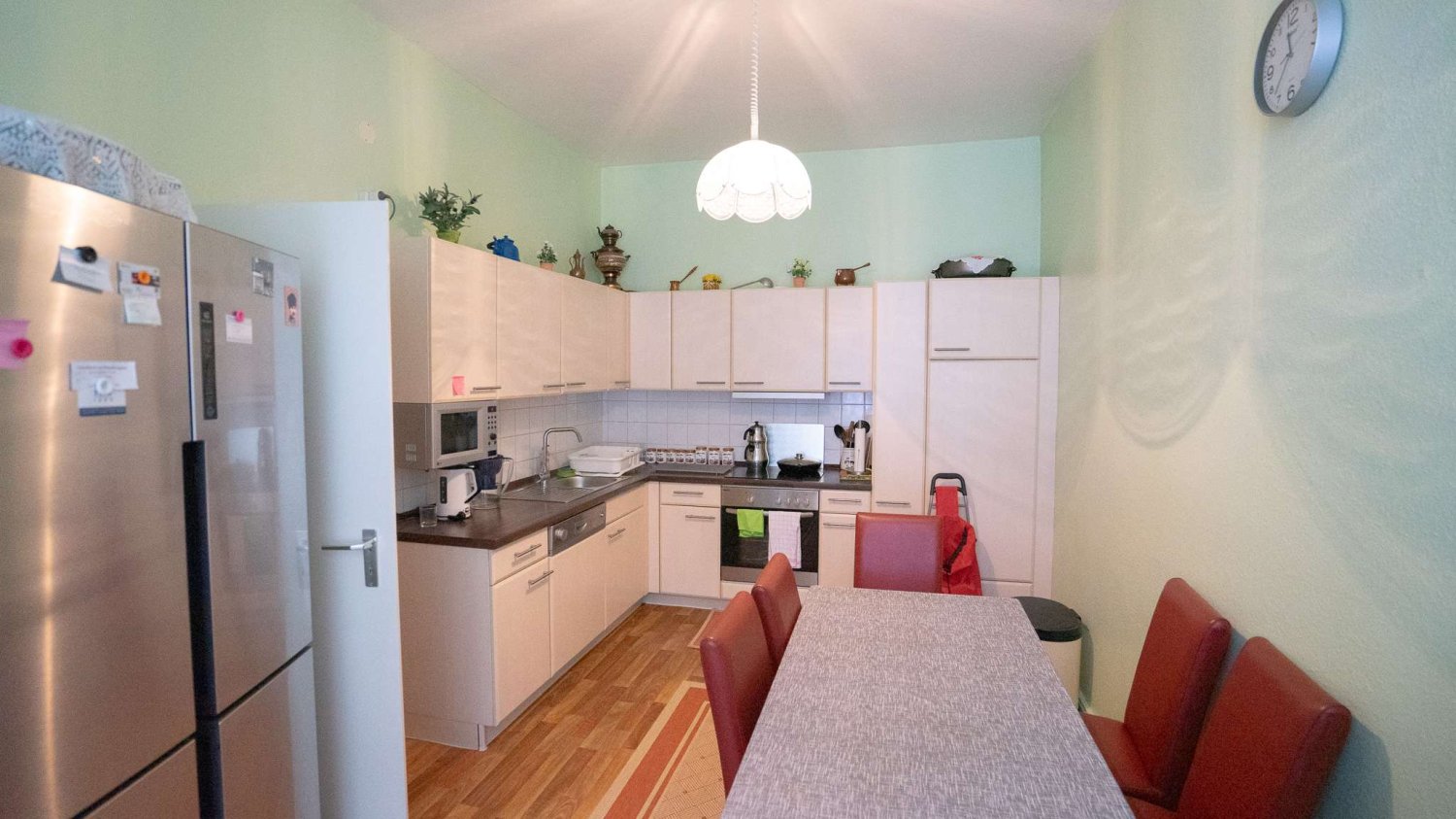 Квартира с 4 комнатами в Нойкёльн, Германия № 33808