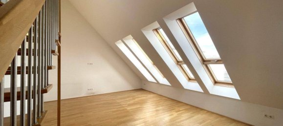 3-salle Duplex à Rudolfsheim-Funfhaus, Austria No. 134313 8