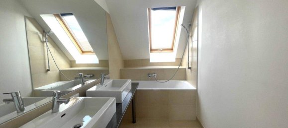 3-salle Duplex à Rudolfsheim-Funfhaus, Austria No. 134313 22