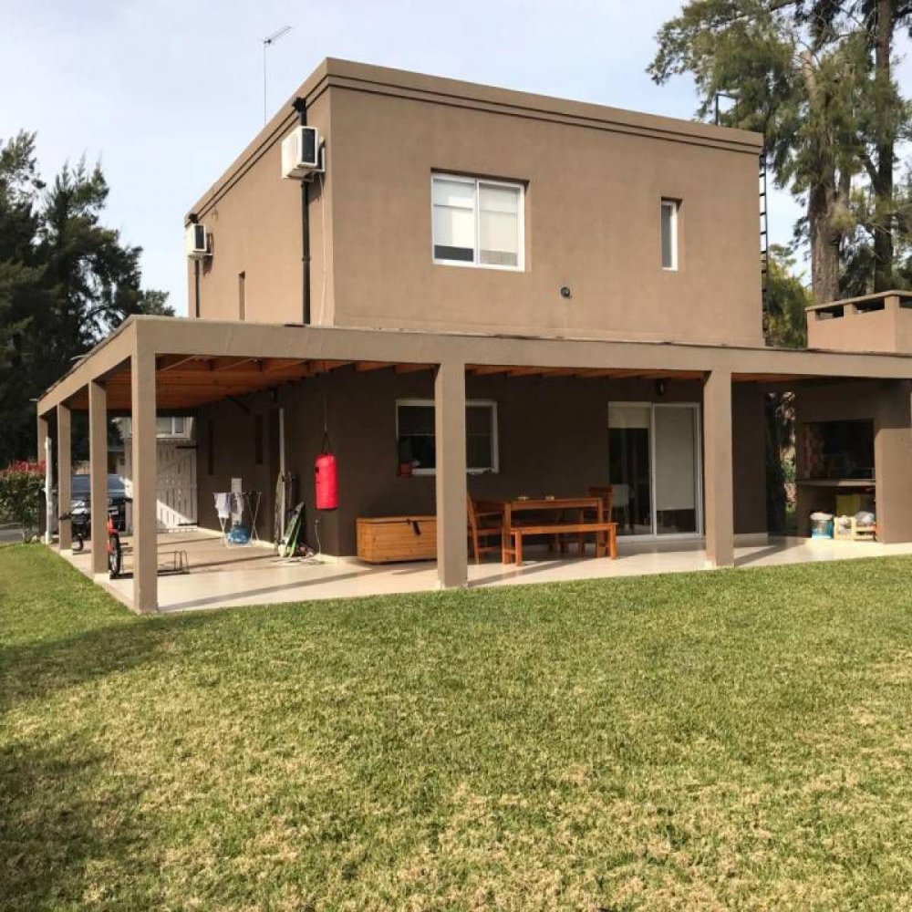 Casa T3 em Pilar, Argentina N.º 100387