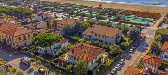 Villa T6 em Forte dei Marmi, Italy N.º 46391 29