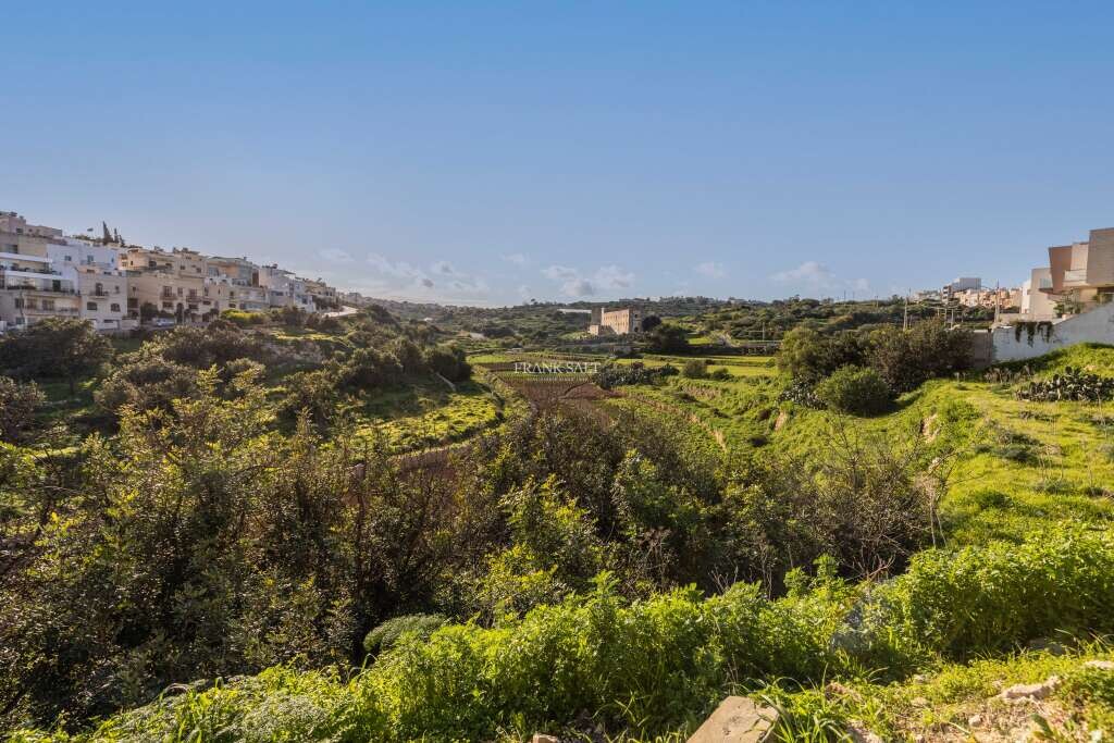 3 غرف نوم طابقين في Swieqi, Malta رقم 3289