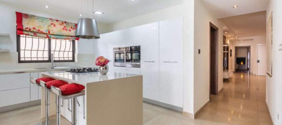 3 غرف نوم طابقين في Swieqi, Malta رقم 3289 18