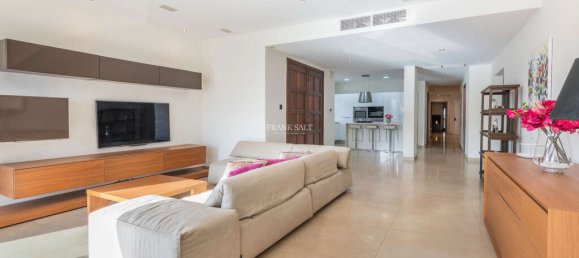 3 غرف نوم طابقين في Swieqi, Malta رقم 3289 16