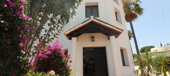 3 Schlafzimmer Villa in Estepona, Spain, Nr. 186108 28