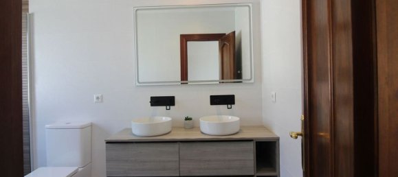 3 Schlafzimmer Villa in Estepona, Spain, Nr. 186108 13