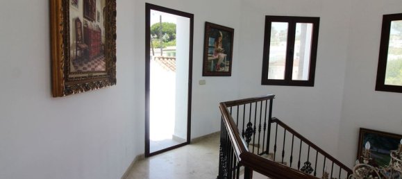3 Schlafzimmer Villa in Estepona, Spain, Nr. 186108 25
