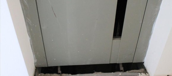 5 Schlafzimmer Gewerbliche Immobilien in Thessaloniki, Greece, Nr. 5961 6