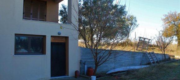 5 Schlafzimmer Gewerbliche Immobilien in Thessaloniki, Greece, Nr. 5961 21