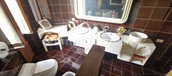 5 غرف نوم فيلا في Latina, Italy رقم 161121 15