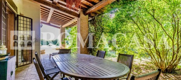 Villa de 10 dormitorios en Monterosi, Italy No. 177058 22