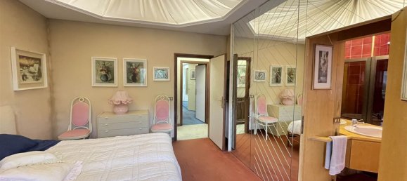 Apartamento de 6 habitaciónes en Florence, Italy No. 14434 19