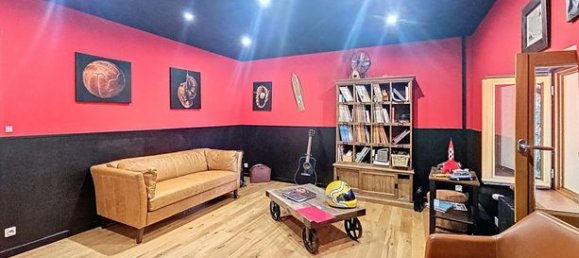  Castillos de 5 dormitorios en Montrevel-en-Bresse, France No. 311509 14